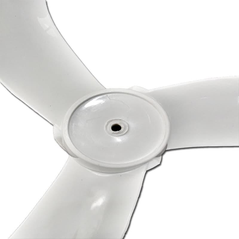 HELICE P/VENTILADOR DE 50CM ARGE 3PÁS BRANCA STYLO TWISTER F10,0MM P.REDONDA CENTRO FECHADO C/T.REBITE ROSCA INTERNA ESQUERDA S/T.TRASEIRA - foto 1 de 3
