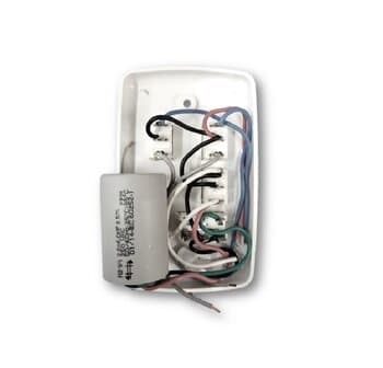 CHAVE P/VENTILADOR DE TETO R2LUZ 3VEL C/CAP.08,0UF 3,0+5,0MF C/REVERSÃO + 2-TECLAS LUZ - P/VENTI-DELTA NEW LIGHT AIR DESIGN LATINA, E OUTROS