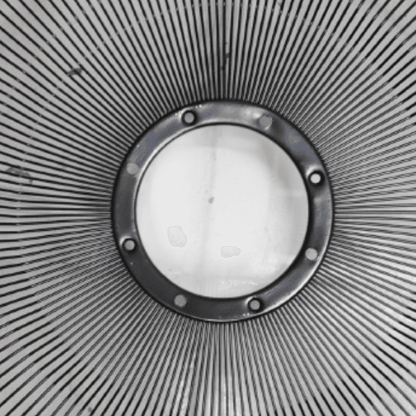 GRADE P/VENTILADOR 60CM LOREN SID METAL-120-FIOS PRETA - TURBO COLUNA/PAREDE - SERVE P/DIANTEIRA OU TRASEIRA -*VENDIDA P/UNIDADE - foto 1 de 2