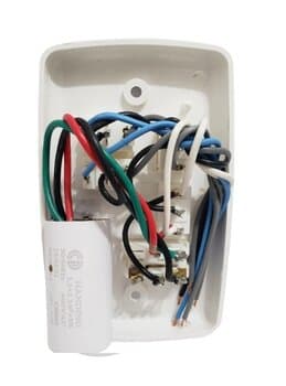 CHAVE P/VENTILADOR DE TETO R3LUZ 3VEL C/CAP.04,0UF 1,5+2,5MF C/REVERSÃO + 3-TECLAS LUZ - P/ARGE LOREN SID RIOPRELUSTRES SPIRIT VENTI-DELTA-220V VENTIS